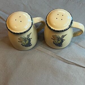 Charming Yellow Ceramic Salt and Pepper Shakers